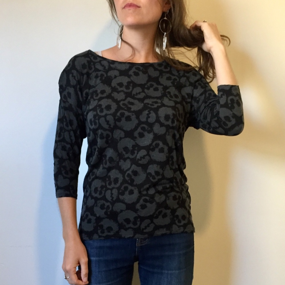 Divided by H&M Skull Top